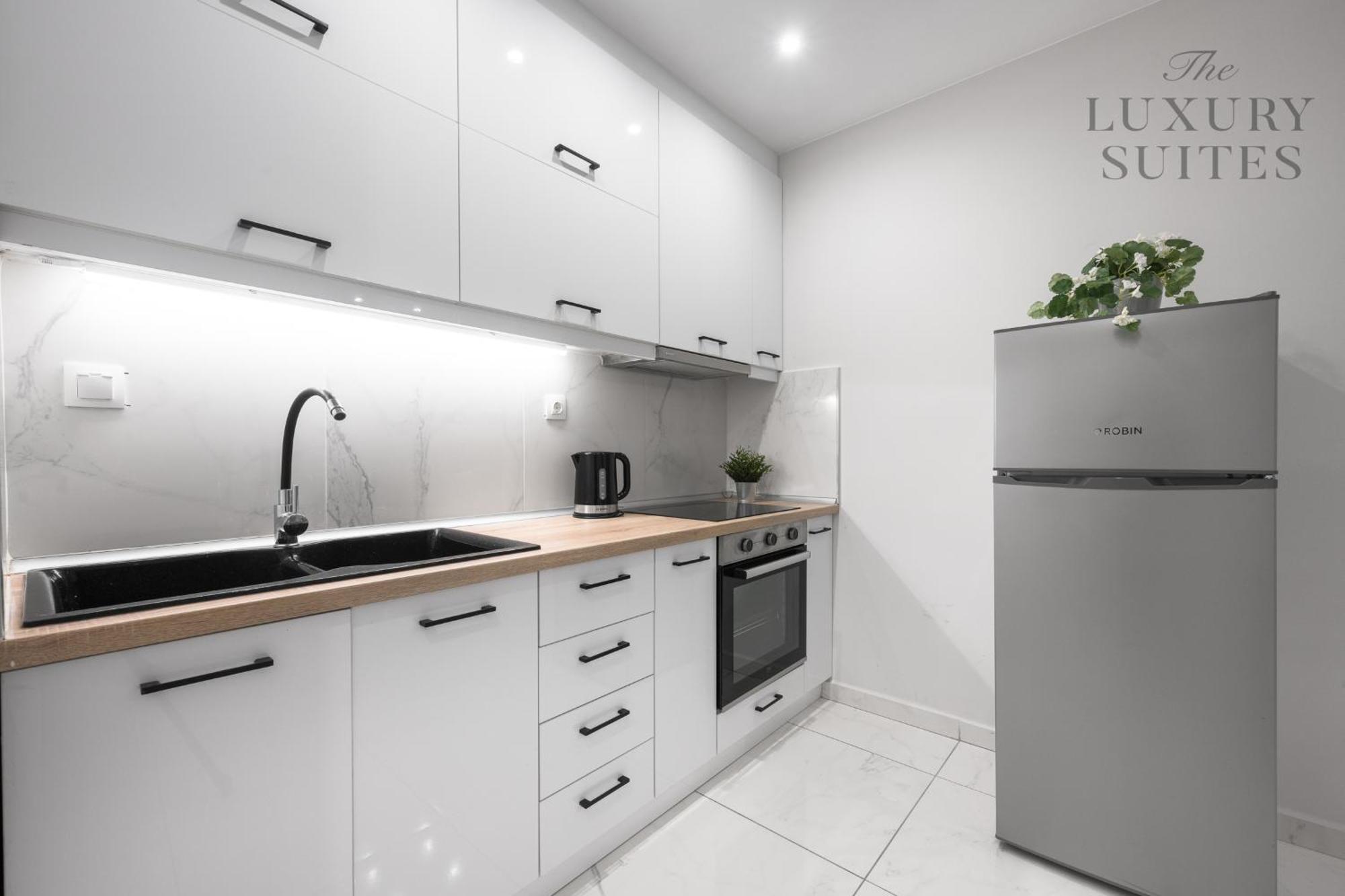 Aelia Apartments, The Luxury Suites เทสซาโลนิกิ ภายนอก รูปภาพ
