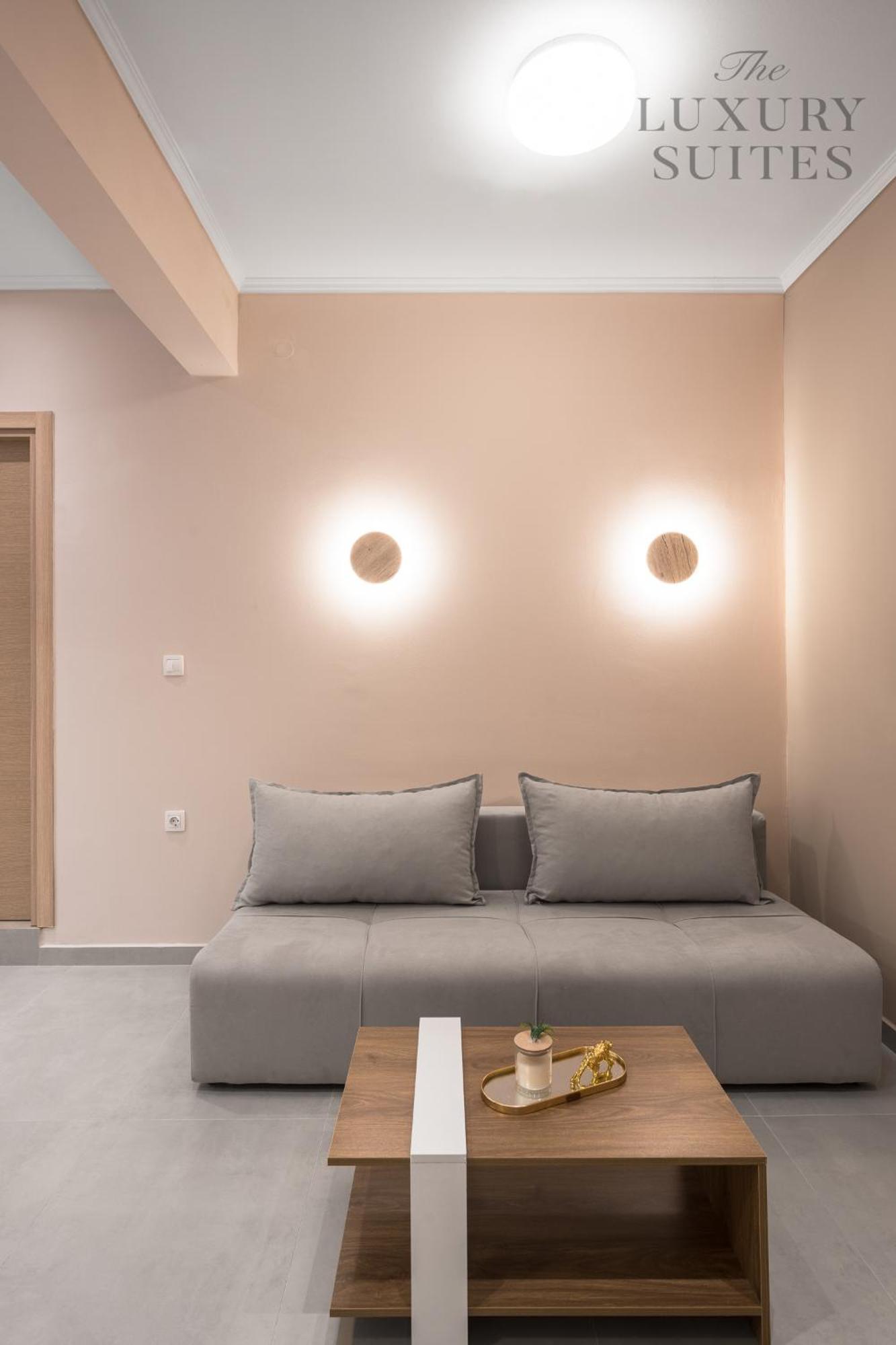 Aelia Apartments, The Luxury Suites เทสซาโลนิกิ ภายนอก รูปภาพ