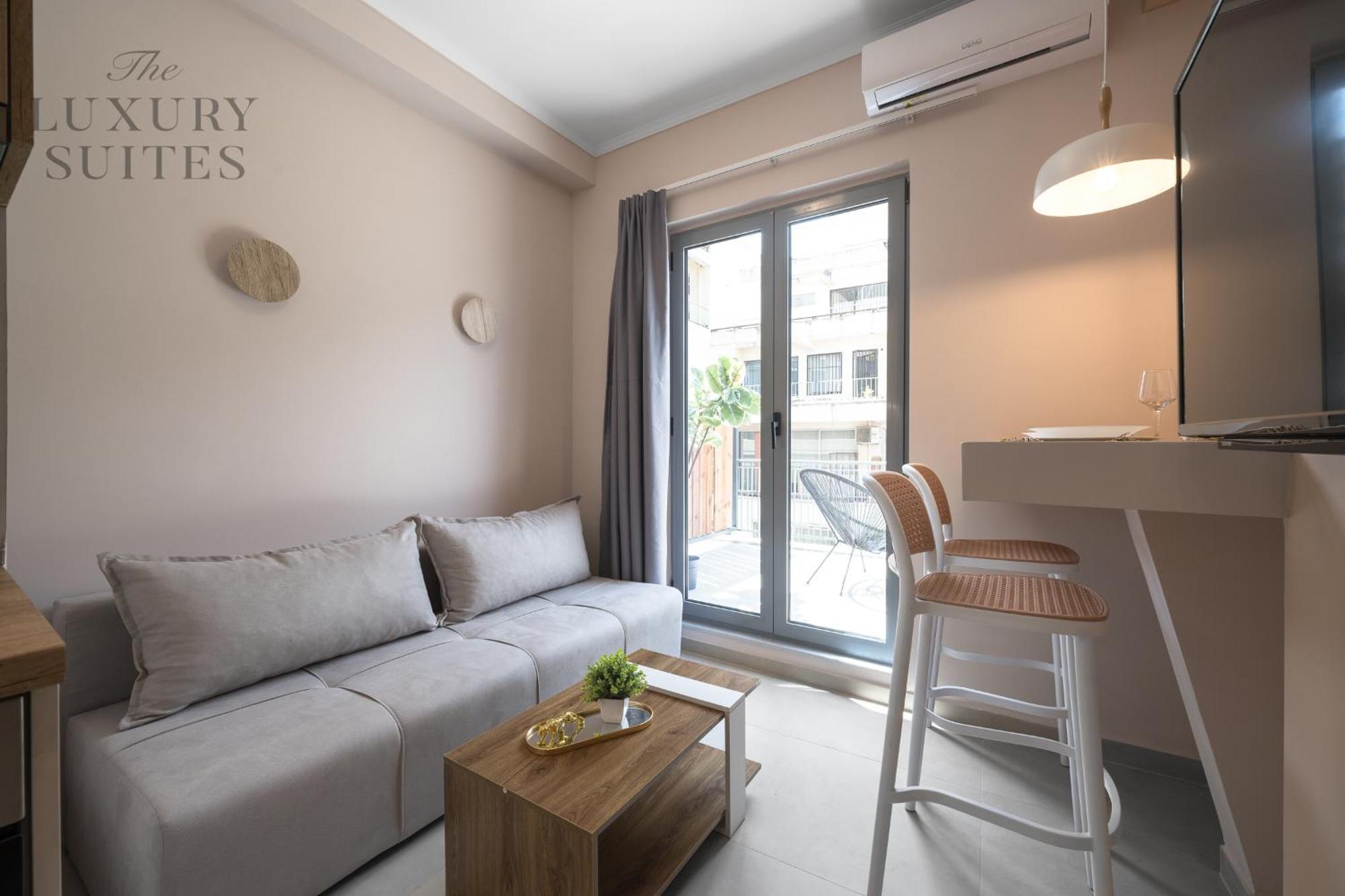 Aelia Apartments, The Luxury Suites เทสซาโลนิกิ ภายนอก รูปภาพ