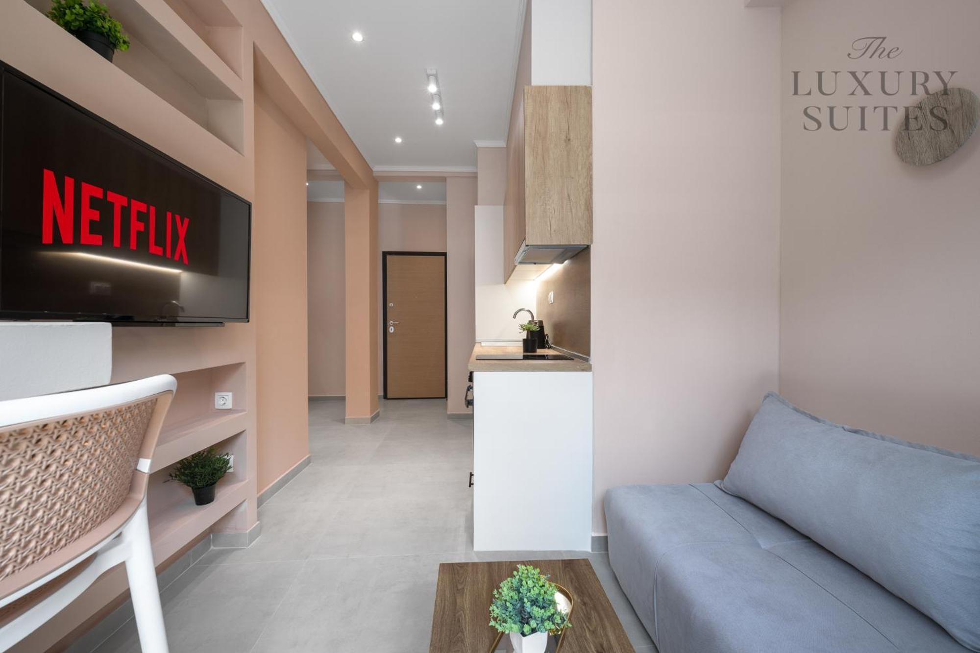 Aelia Apartments, The Luxury Suites เทสซาโลนิกิ ภายนอก รูปภาพ